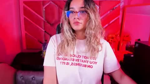  OLIVIA  online show from March 5, 3:24 am