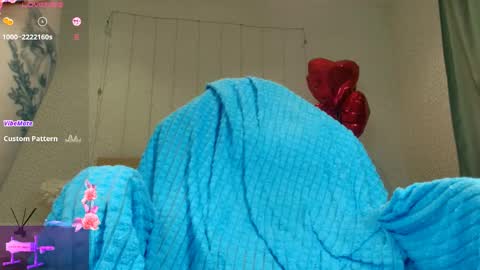 Olivia Hi guys Follow me  online show from April 19, 11:40 pm