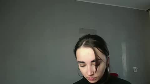 Olivia online show from March 9, 3:04 pm