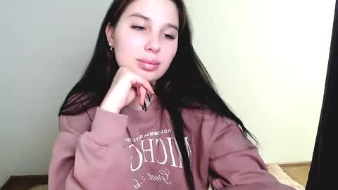 Olivia online show from March 9, 10:02 pm