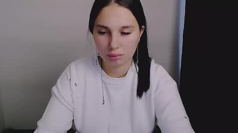 Olivia online show from September 24, 5:06 am