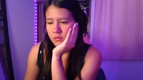 Olivia online show from March 22, 12:33 pm