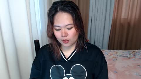 olivia hollywood online show from March 3, 5:47 am