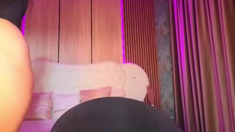 oliviarimesxx online show from July 10, 5:41 am