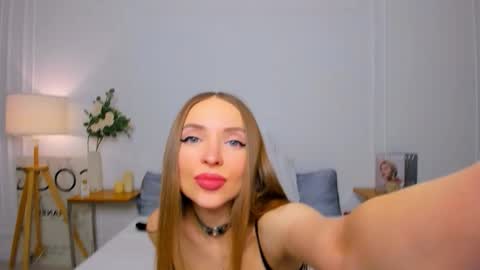 Olivia online show from December 16, 7:36 am