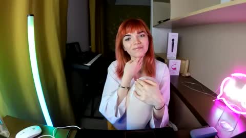 Angelina Lina online show from March 9, 2:15 am