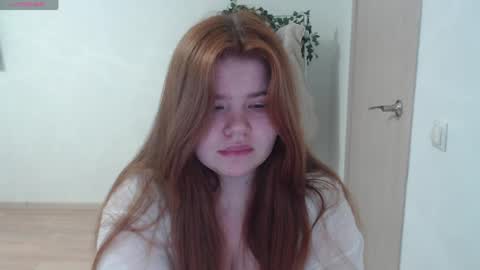  MellY  online show from April 11, 10:19 am