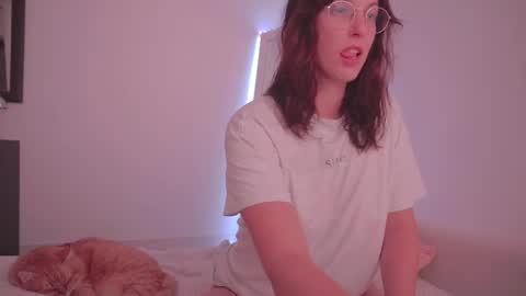 Ariel online show from February 11, 10:44 pm