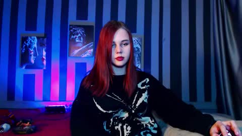 onessandra online show from October 25, 5:04 am