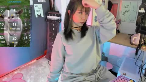 Snapshot of oni_dakotta chatting on October 13, 1:25 pm oni_dakotta online show from October 13, 1:25 pm