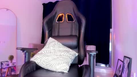 misssaray official online show from November 16, 12:12 am