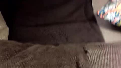 onlyonefinger online show from October 3, 9:14 am