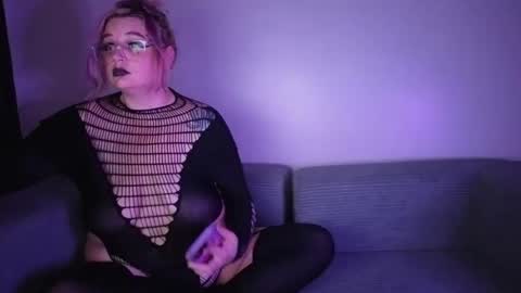 MISS ONYX online show from June 18, 2:02 am