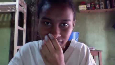 oolyette online show from October 9, 9:57 am