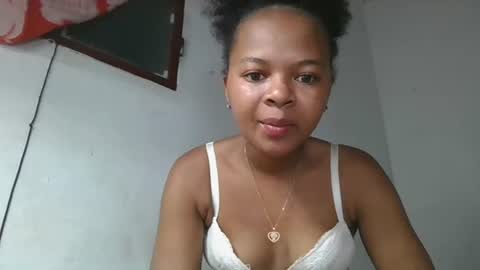 ornellahhh online show from October 11, 9:17 pm