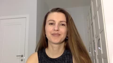 orvaline online show from April 13, 5:58 pm