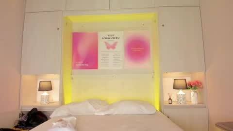 oshun_444 online show from April 11, 12:09 pm