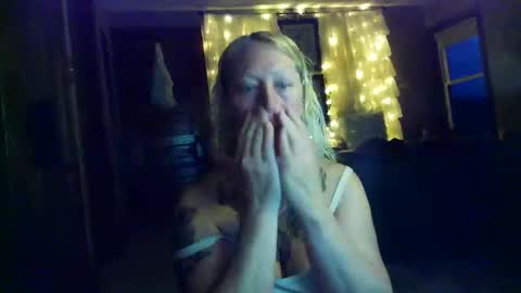 JJ online show from March 30, 11:10 am