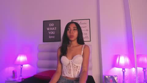 owen_cherry online show from March 7, 11:29 am