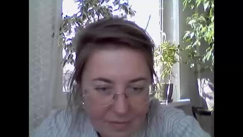 oxi foxi online show from March 11, 11:36 am