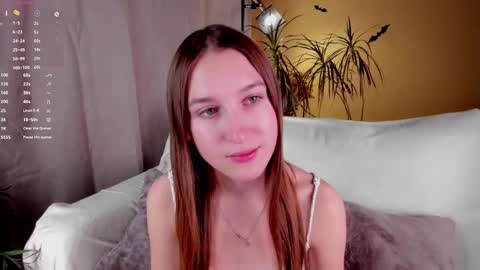 Caroline or just Lina online show from November 4, 1:10 am