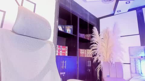 Paige online show from April 3, 12:52 am