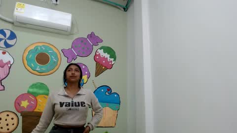 pamelaskiny20 online show from April 12, 3:20 am