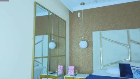 pamplemusa_ online show from April 13, 11:33 am