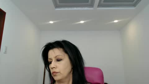 Snapshot of paolamarina chatting on November 1, 11:31 pm paolamarina online show from November 1, 11:31 pm