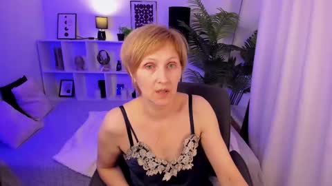 Paris online show from May 24, 5:45 pm