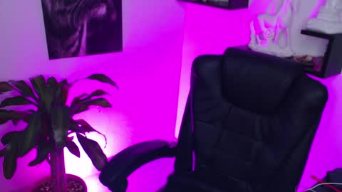 Paris D angelo online show from February 27, 11:37 pm