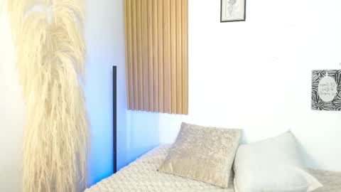 parker_leex online show from October 20, 1:19 am