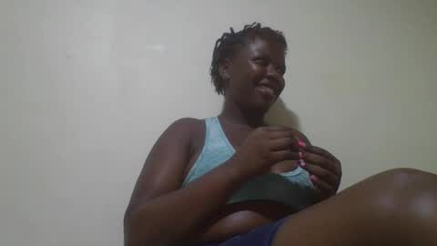 Snapshot of pattiekee chatting on December 9, 6:25 pm pk online show from December 9, 6:25 pm