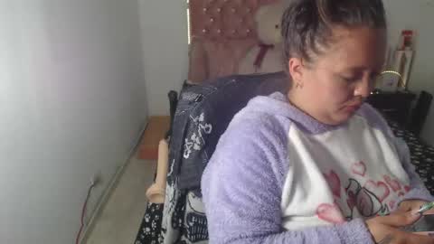 patty squirt87 online show from November 16, 6:15 am