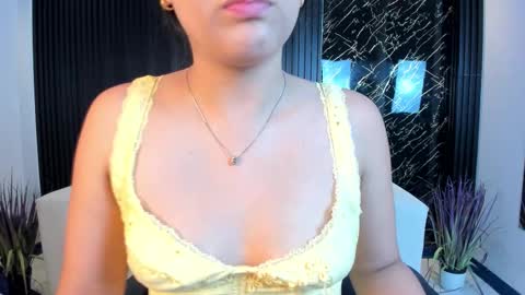 Paulina  online show from November 6, 1:06 pm