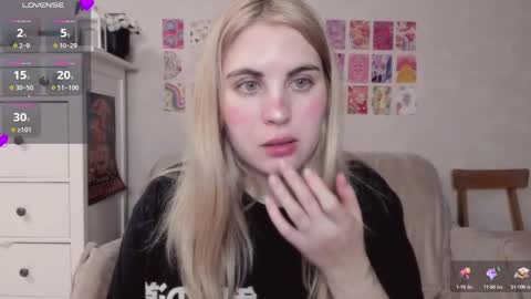 Allisses online show from March 2, 8:25 pm