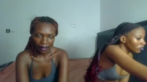 peach_ebonny online show from June 19, 9:35 am