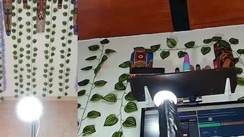 peachy__baby online show from April 14, 11:21 am