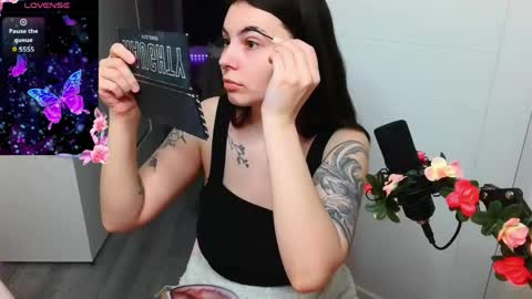 Peachy online show from April 8, 5:59 pm