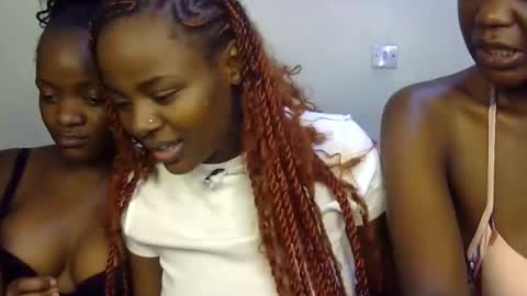 vel online show from December 20, 6:34 pm