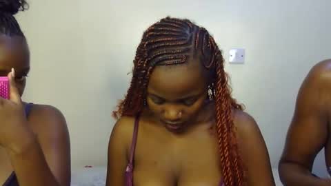 vel online show from December 14, 8:14 pm