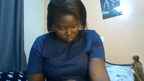 Snapshot of pearls997 chatting on December 8, 5:33 pm pearls997 online show from December 8, 5:33 pm