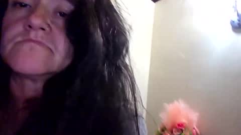 pebblezmeowkitty online show from October 13, 10:40 am