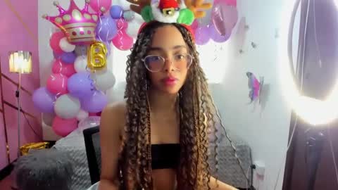 Snapshot of peneelopeecute chatting on December 13, 8:47 pm peneelopeecute online show from December 13, 8:47 pm