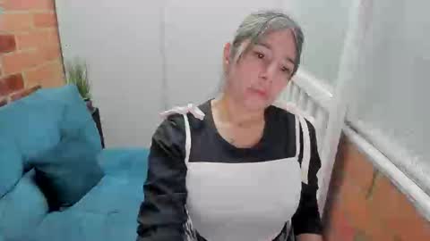 Penelope online show from December 2, 7:05 pm