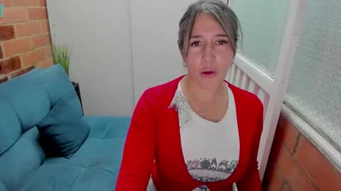 Penelope online show from January 10, 7:29 pm