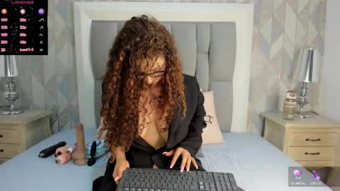  Penelope  online show from March 26, 3:52 am