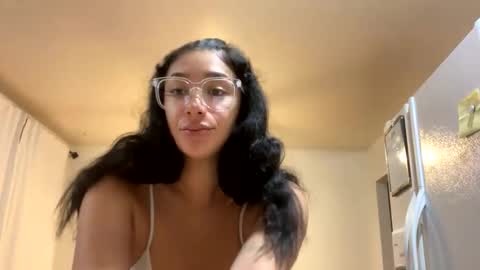 Snapshot of penelopeinwonderland chatting on October 29, 5:56 am penelopeinwonderland online show from October 29, 5:56 am