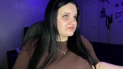 penny_perry online show from April 8, 6:54 pm