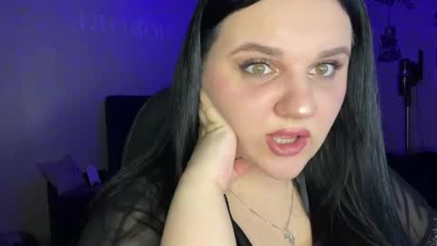 penny_perry online show from April 19, 6:54 pm